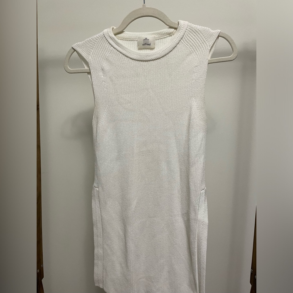 White Aritzia knit top